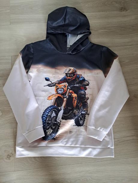 Nová mikina 13r., 158