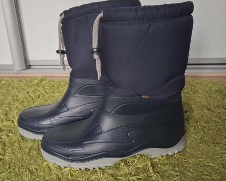 Snehule 37/38, demar,37