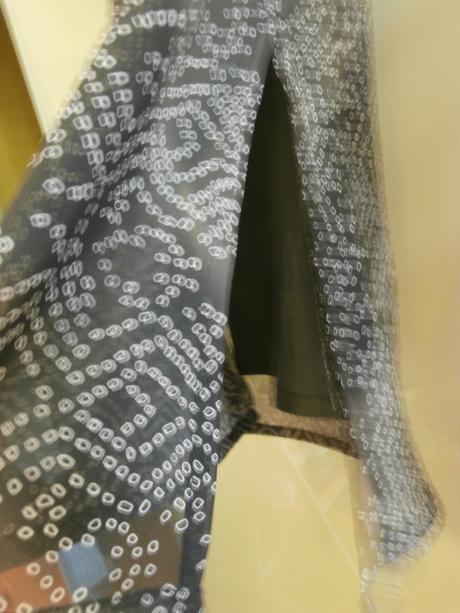 Šaty čierno-sivé, 40