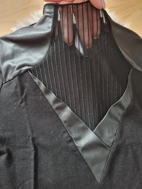 Dámske šaty amnesia, 