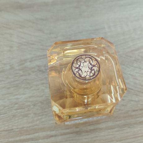 Elie saab le parfum lumiere,