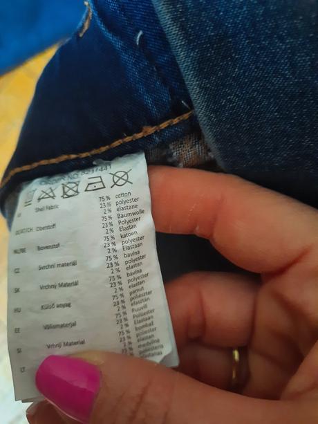 Dievčenské rifle/ džegíny, takko,146