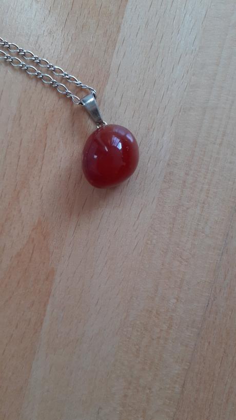 Minerálny kameň karneol prívesok, ammyla