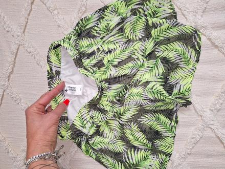 Plisove sortky, c&a,128