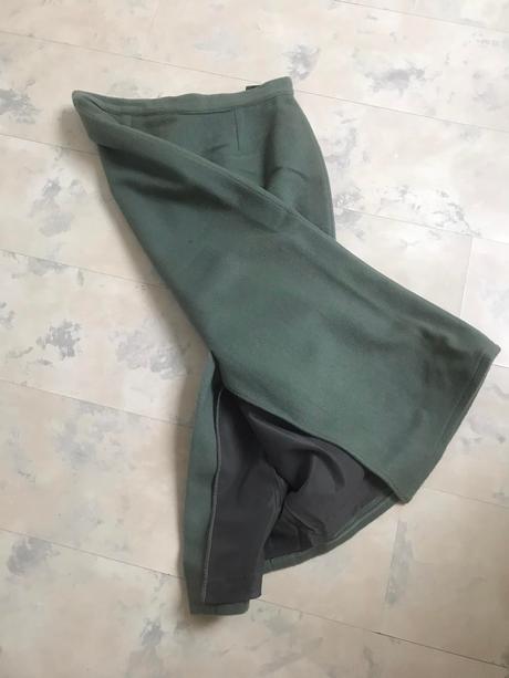 Flaušová teplá sukňa, 42