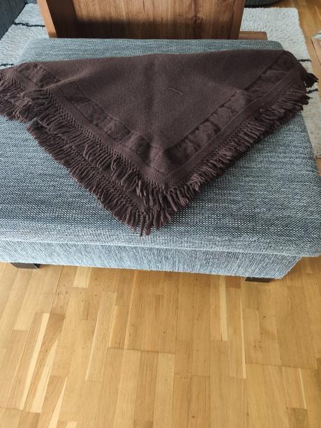 Vlniak ku kroju a papuče, 38