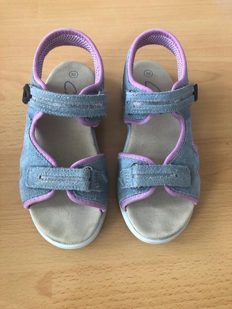 Kozene sandalky, baťa,32
