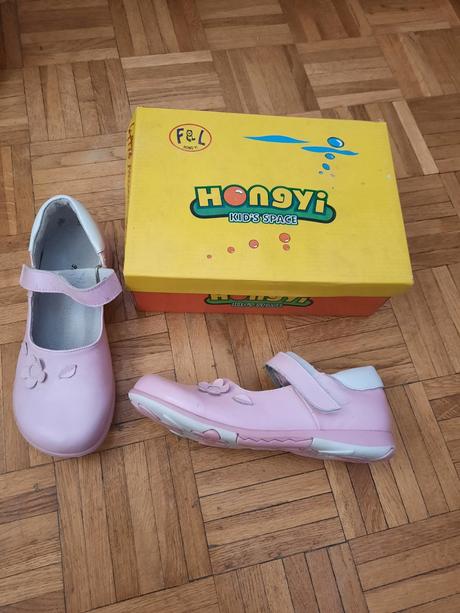 Dievčenské topánky, 35