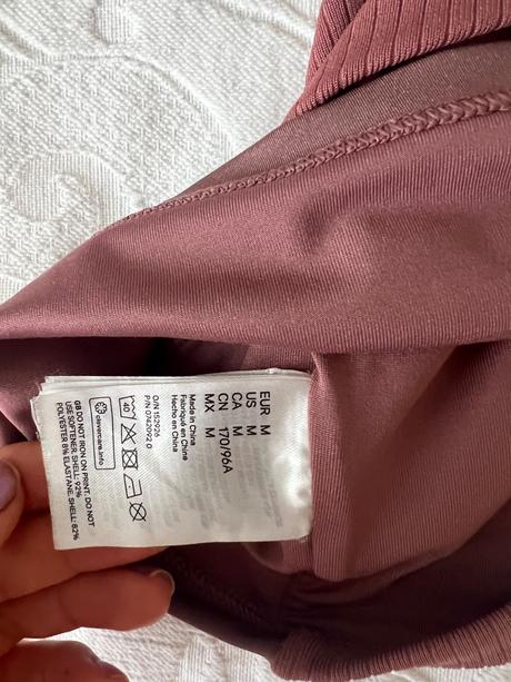 H&m sport crop top, h&m,m