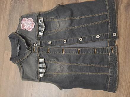 Dievcenska vesta guess, guess,164