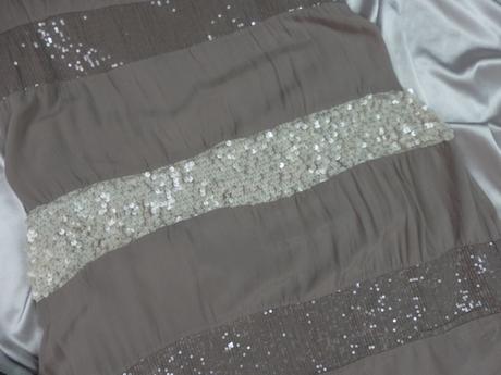 Skvelé letné šaty, 42