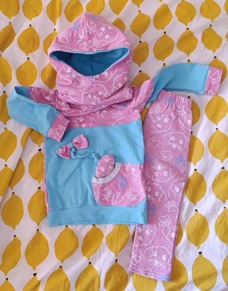 Tepláková súprava, 86