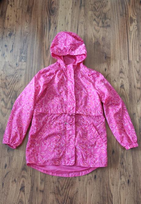 Tenká vetrovka, reserved,152