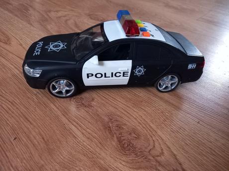 Autíčko policajné, 