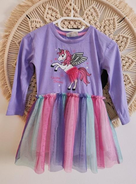 Šatky s jednorožcom, 92