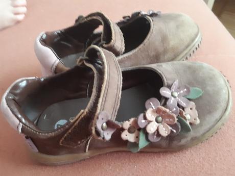 Kvalitne dievcenske poltopanky s kvietkami, marks & spencer,24