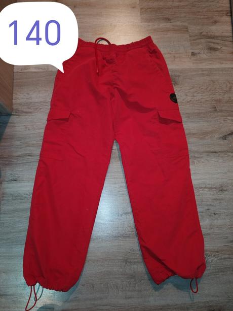 Nohavice, 140