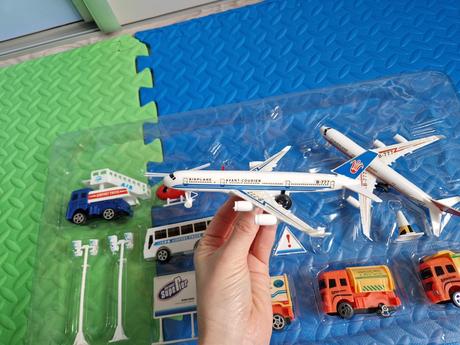 26de_poziarnicka stanica a lietadla, 