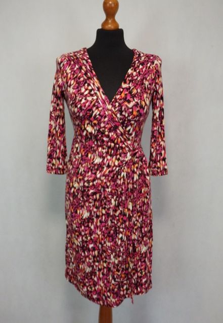 Kvalitné úpletové šaty, xs