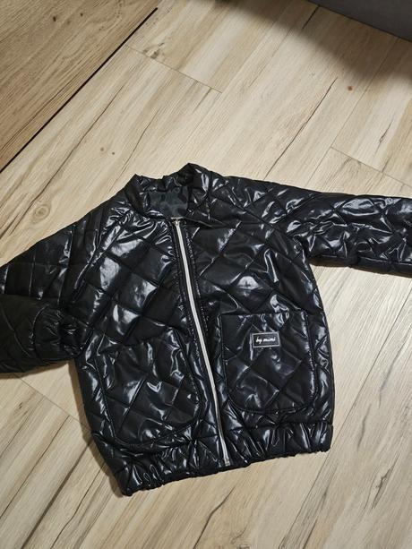 By mimi bundicka, 110