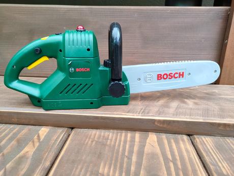 Detská motorová píla bosch, 