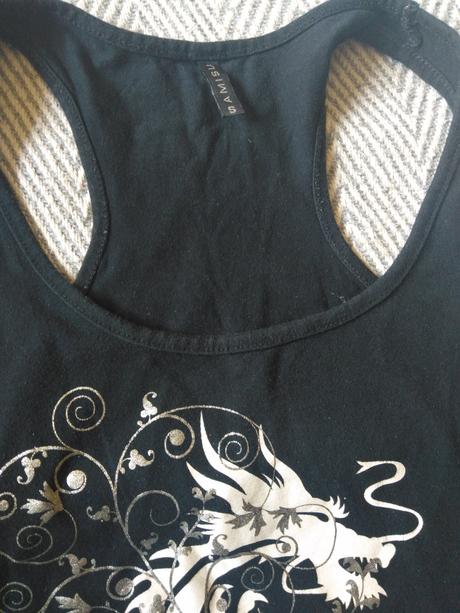 Tielko s drakom, amisu,s