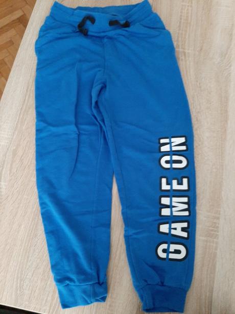 Tepláky, pepperts,158