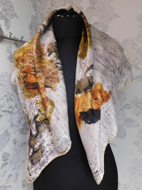 Kvalitná luxusna hodvabna elegantná šatka, l