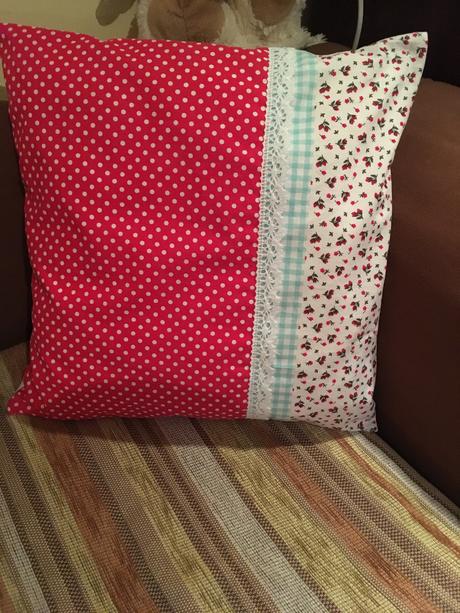 Vankúš bodkovaný,