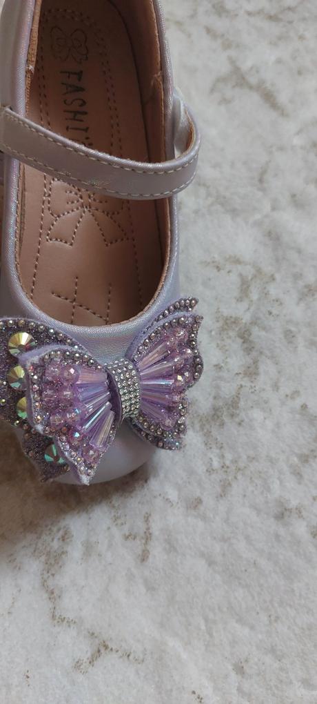 Balerínky s krásnou mašľou, 27