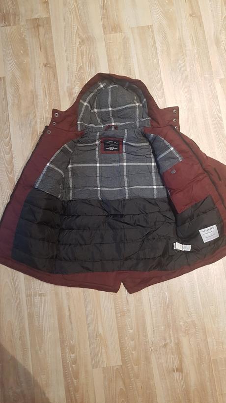 Zimna bunda, reserved,116