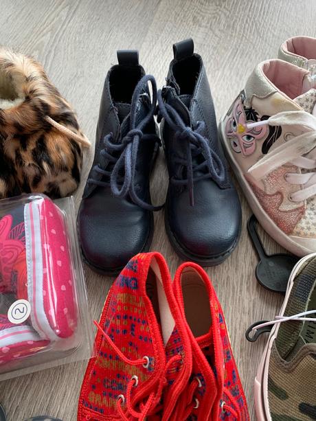 Detske topanky rozne velkosti, 