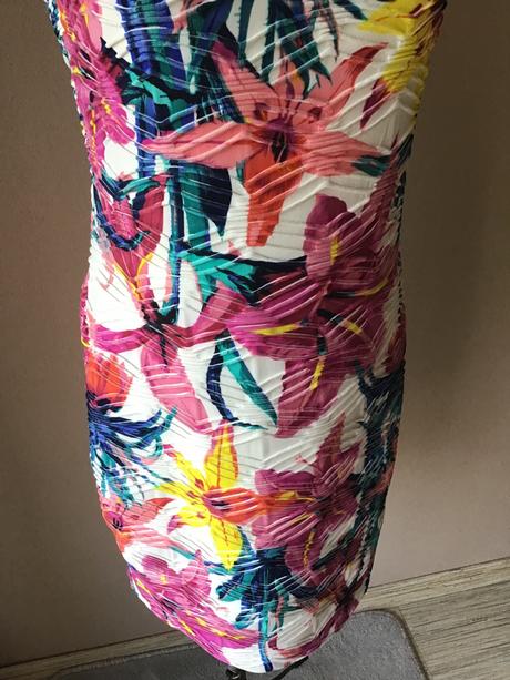 Pružné šaty /61, amisu,42