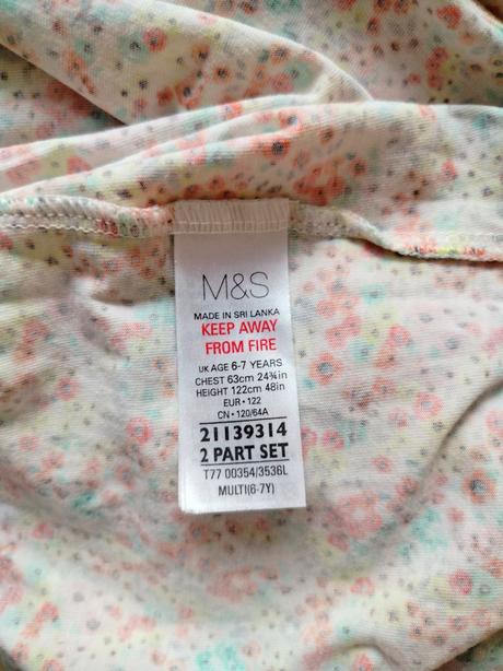 Kvietkované šaty, marks & spencer,122
