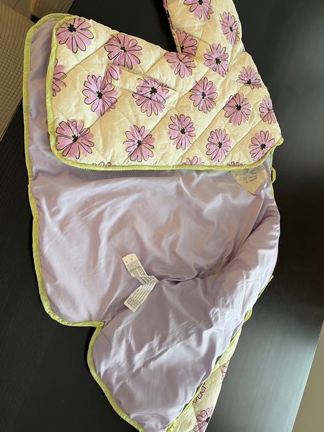 Ľahká prešívaná bundicka, zara,140