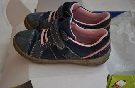 Tenisky melinda navy výborný stav, protetika,34