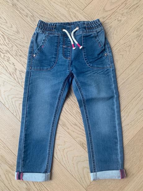 Velmi mäkucke riflové nohavice, next,104