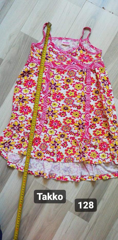 Letné šaty, takko,128