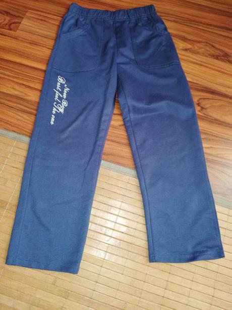 Tepláky č. 122, 122