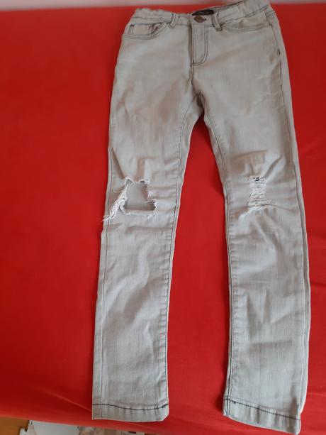 Dievčenské rifle, river island,152