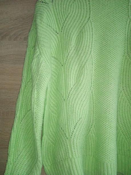 Sveter, street one,36