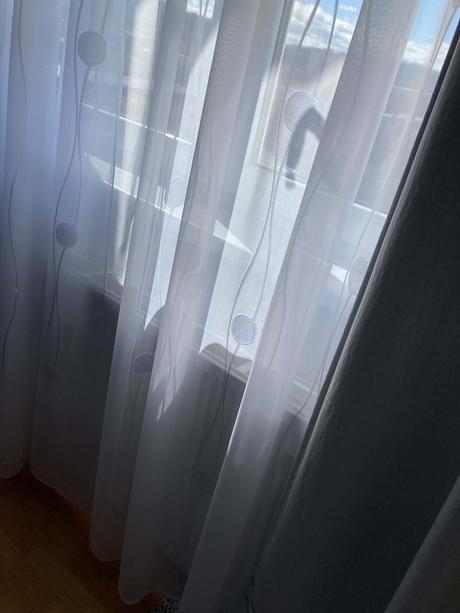 Závesy,