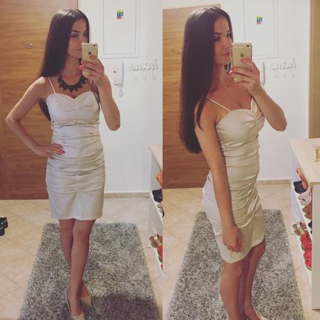 Perleťové krásne saty, 36