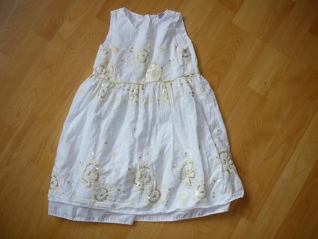 Dievcenske saty, cherokee,98