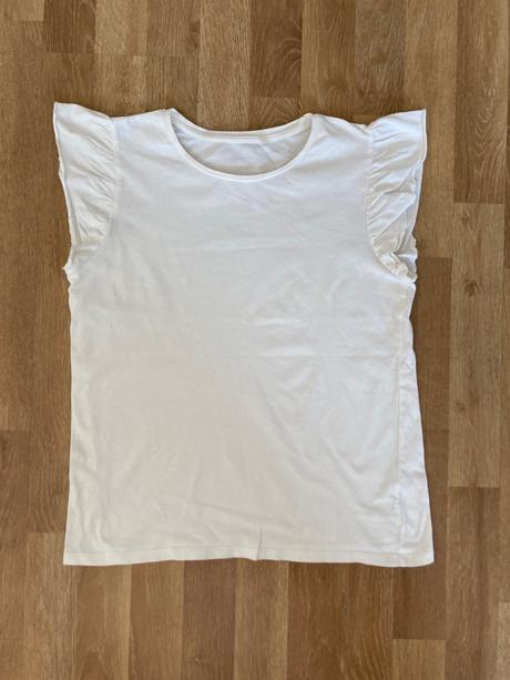 Biele tricko s volanmi, c&a,158