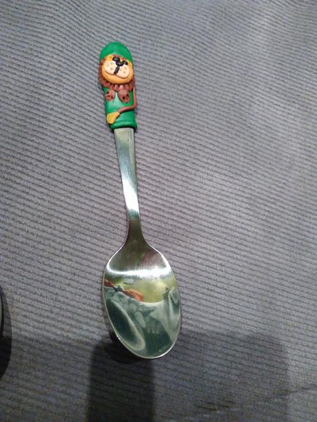 Lyžička pre detičky kávová ,