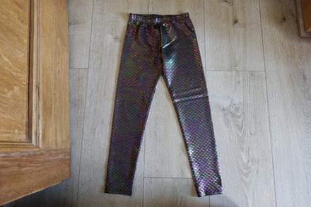 Legíny lesknúce, f&f,140