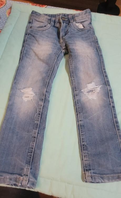 Rifle-potrhane kolena, takko,116