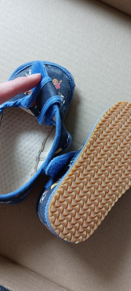 Papuče, anatomic,23