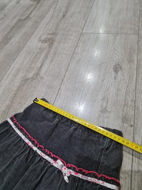 Sukňa menžestrová, 134